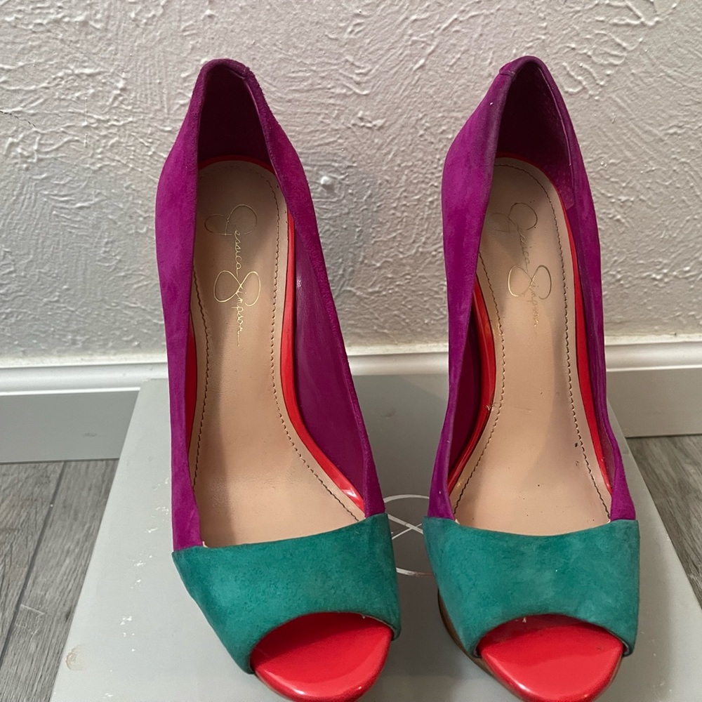 Jessica Simpson wedges